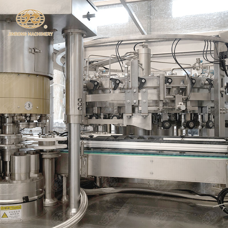 啤酒易拉罐灌裝生產(chǎn)線(xiàn)-5 啤酒易拉罐灌裝生產(chǎn)線(xiàn)-5